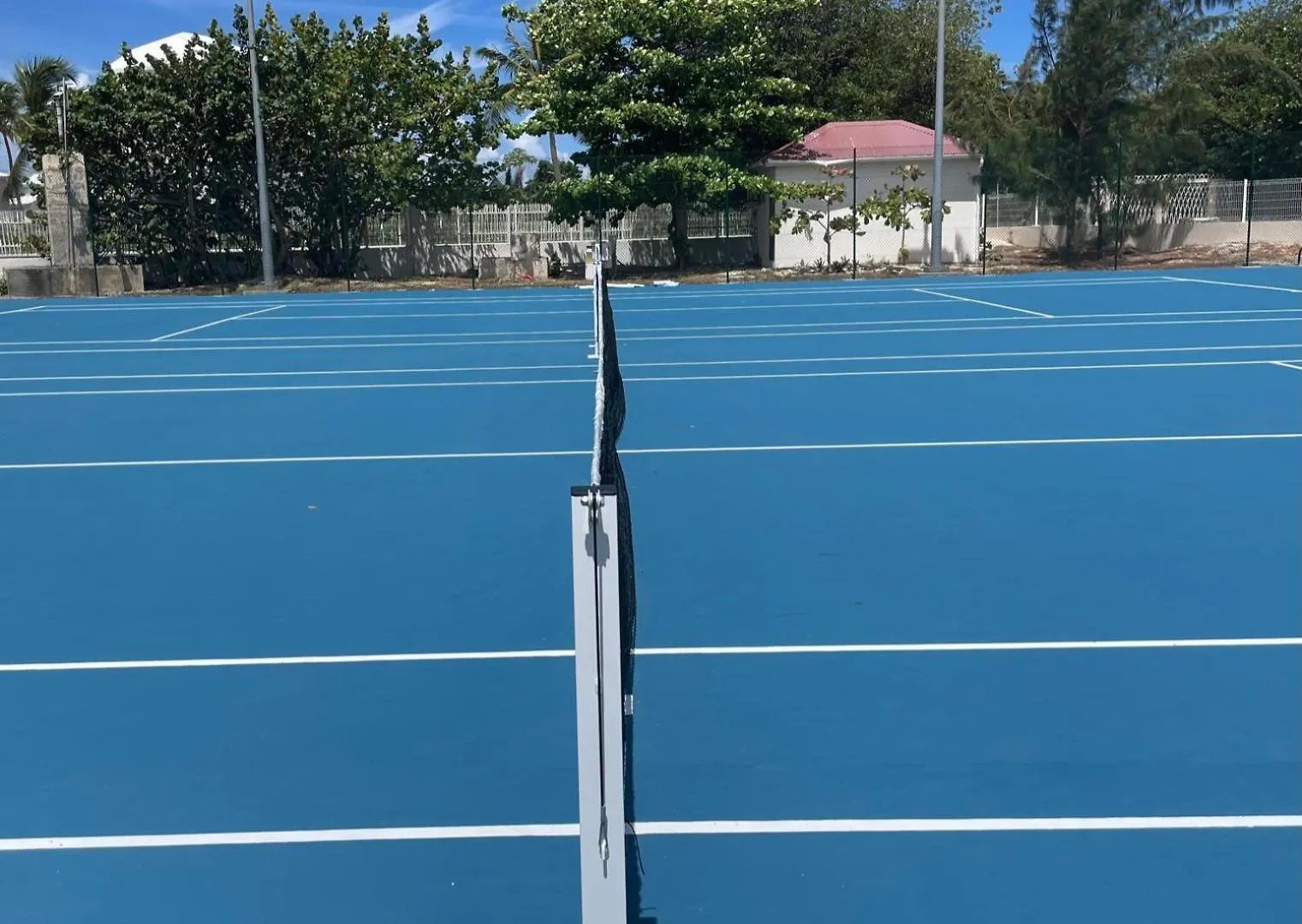 Maison Sur La Plage La Boheme 2 Chambres Piscines Tennis Sandy Ground 0*,  Sint Maarten/Saint Martin